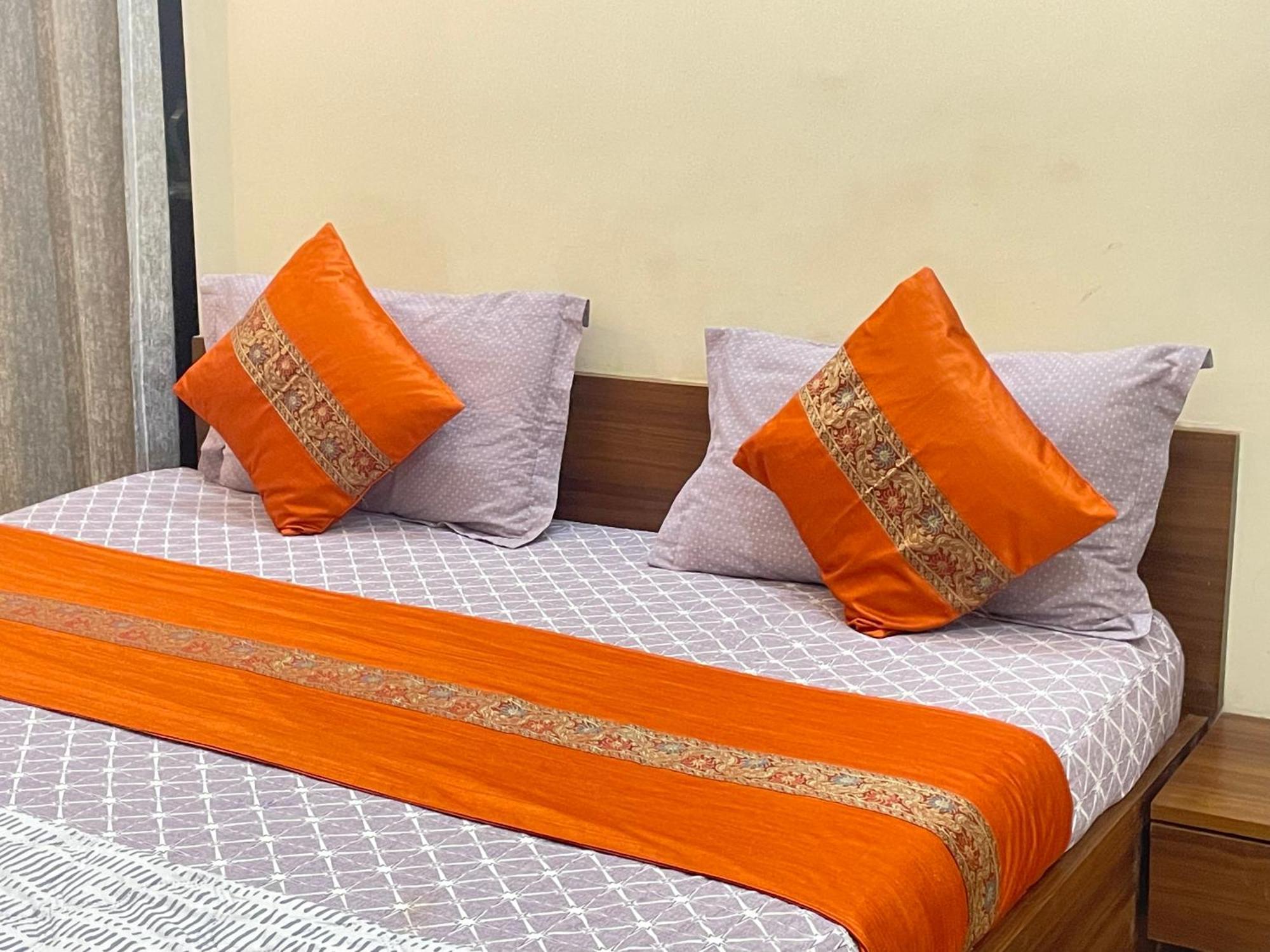 Kashi Paradise Stay Varanasi Exterior foto